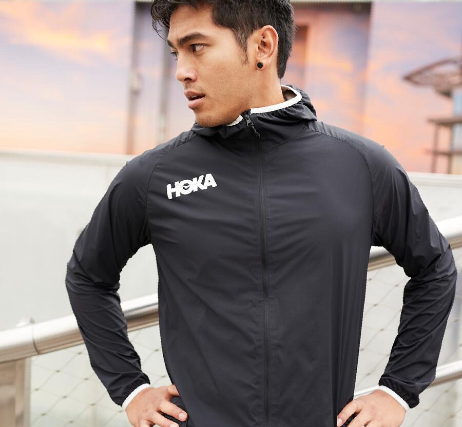 Hoka One One Mens Jackets - Full-Zip Wind - Black - UEBH61429